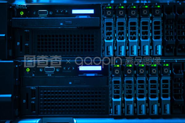 网络服务器与云计算装备技术服务 驱动数字化转型的核心动力